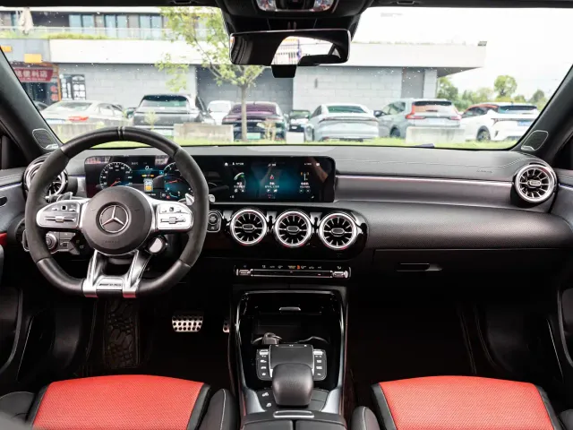 Mercedes-Benz A-Class AMG — Фото автомобиля 4