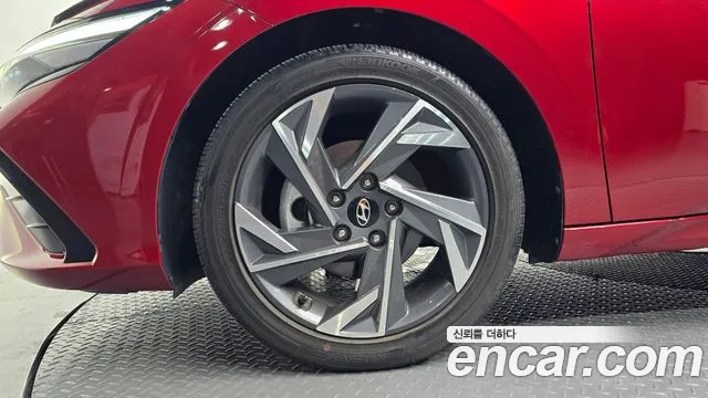 Hyundai AVANTE Новый Avante (CN7) — Фото автомобиля 5
