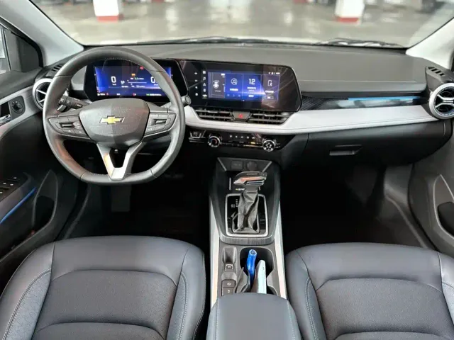 Chevrolet Monza — Фото автомобиля 11