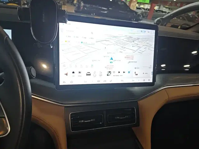 BYD Song L DM-i — Фото автомобиля 12