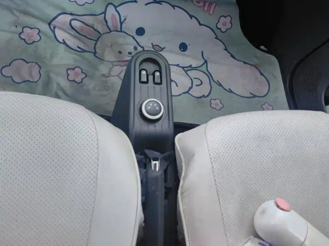 Wuling Hongguang Mini EV — Фото автомобиля 16