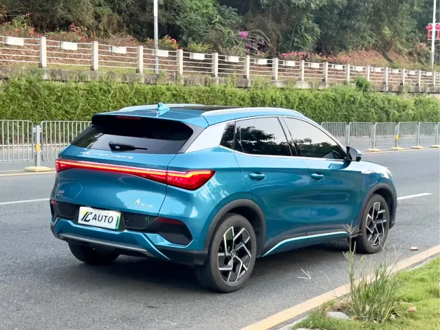 BYD Yuan PLUS — Фото автомобиля 7