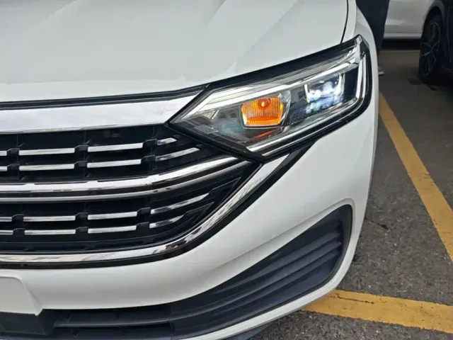 Volkswagen Sagitar 2024 200TSI DSG Flying Edition — Фото автомобиля 23
