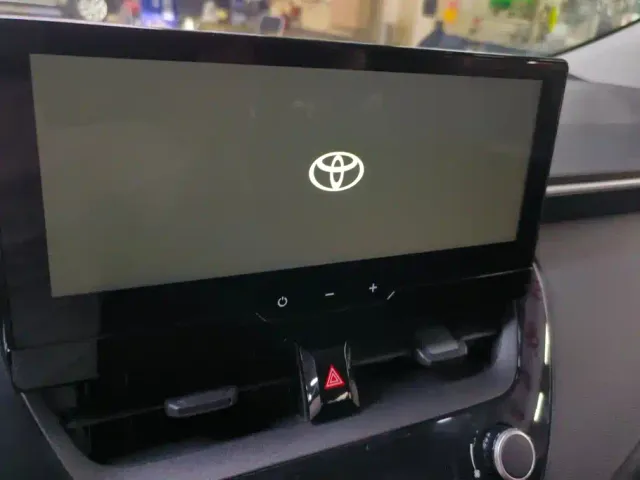Toyota Corolla — Фото автомобиля 13
