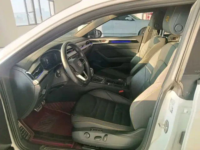 Volkswagen CC — Фото автомобиля 8