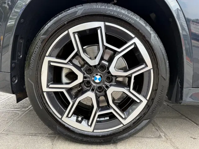 BMW X1 — Фото автомобиля 14