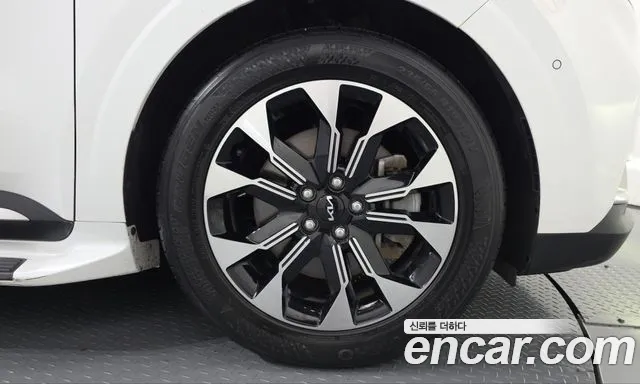 Kia Carnival 4th Gen — Фото автомобиля 6