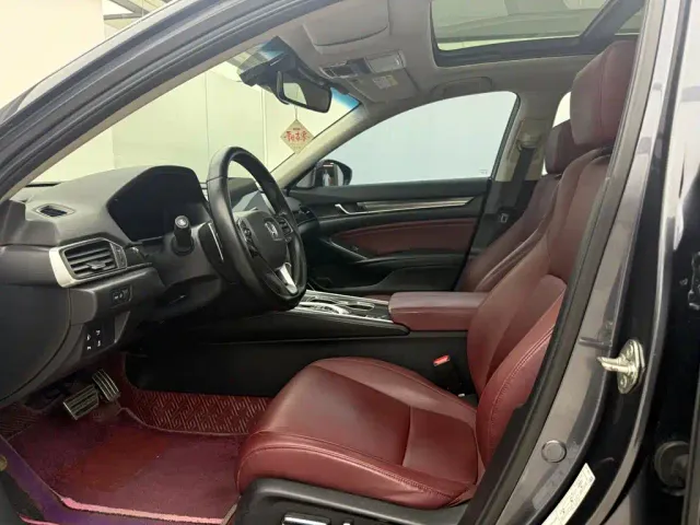 Honda Accord — Фото автомобиля 8