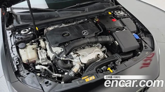 Mercedes-Benz A-Class W177 — Фото автомобиля 6