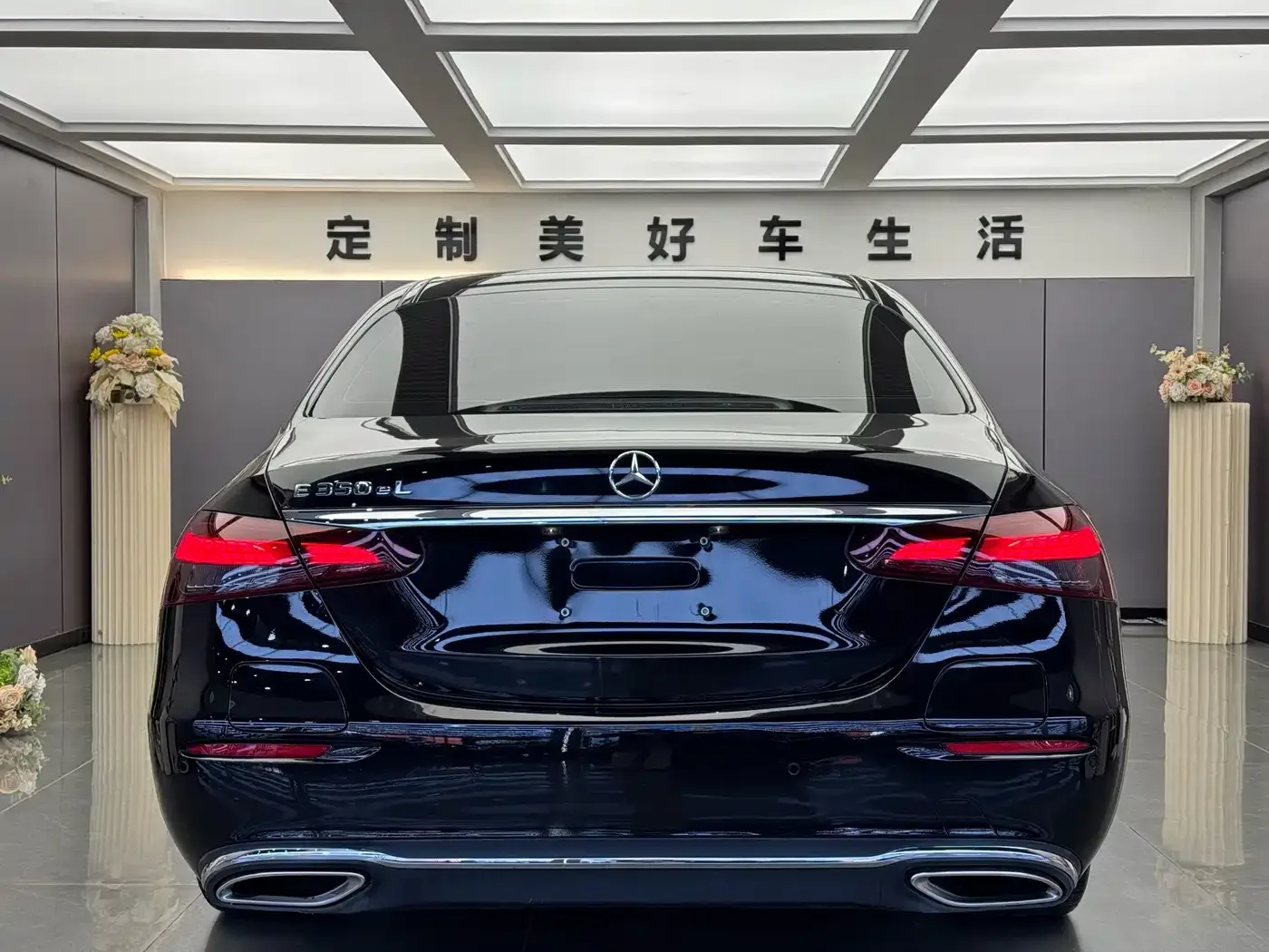 Mercedes-Benz Mercedes-Benz E-Class New Energy 2022 E 350 e L Plug-in Hybrid Sports Sedan — Фото автомобиля 12
