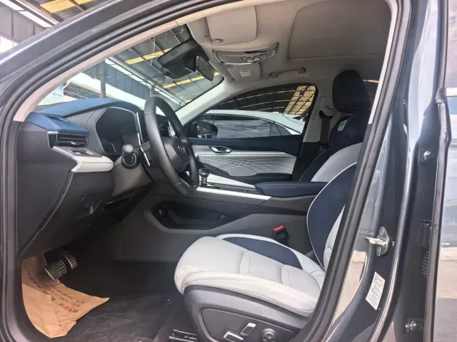Geely Xingrui — Фото автомобиля 4