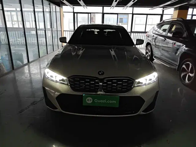 BMW 3 Series — Фото автомобиля 2
