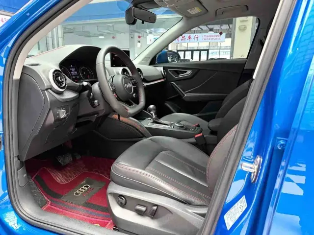 Audi Q2L — Фото автомобиля 18
