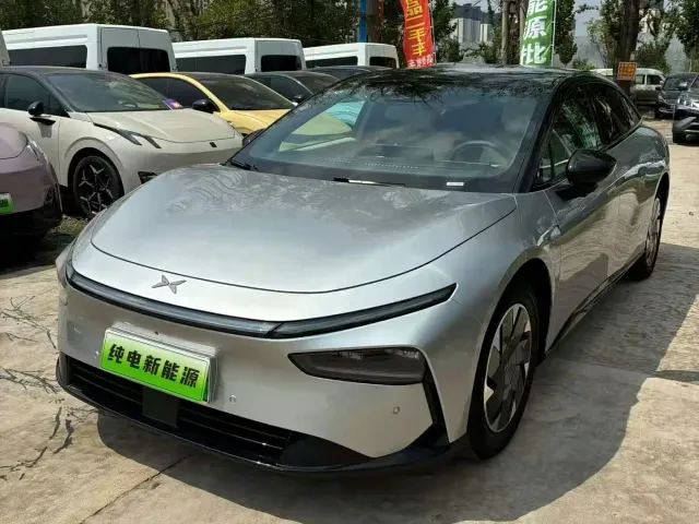 Xpeng P7+ — Фото автомобиля 3