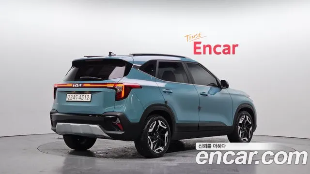 Kia Seltos Новый Seltos Бензин 2.0 2WD — Фото автомобиля 2