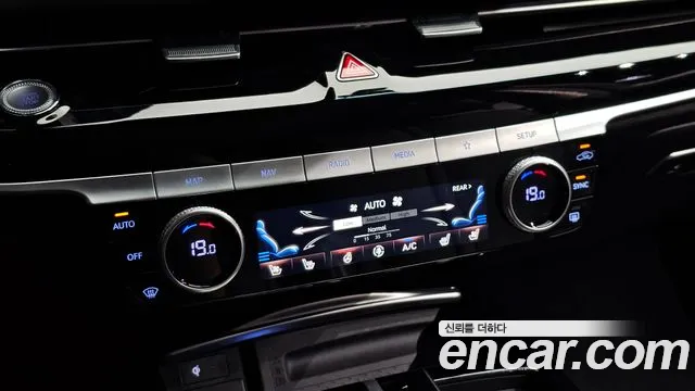 Genesis G80 RG3 — Фото автомобиля 25