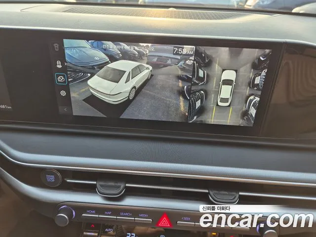 Hyundai Grandeur GN7 — Фото автомобиля 18