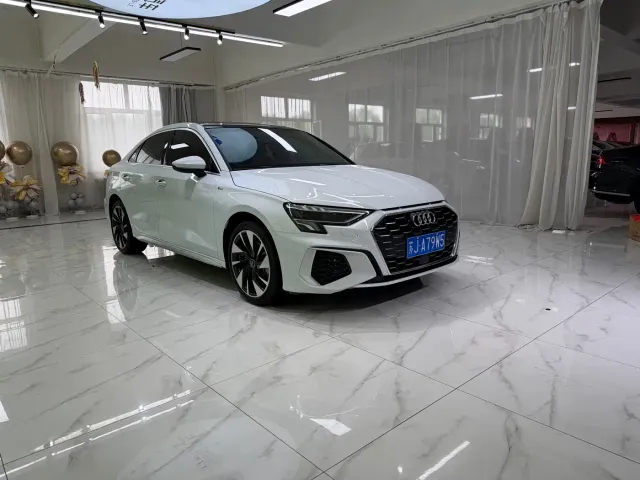 Audi A3 — Фото автомобиля 3