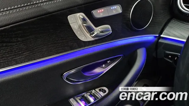 Mercedes-Benz E-Class W213 — Фото автомобиля 29