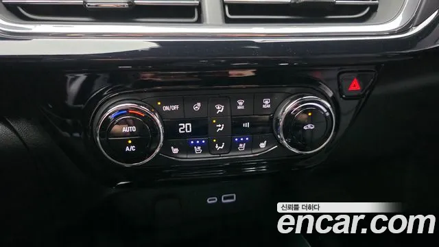 ChevroletGMDaewoo Trax Trax Кроссовер — Фото автомобиля 12