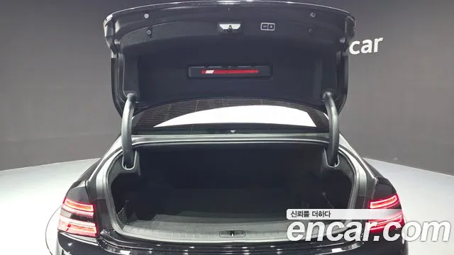 Genesis G80 Бензин 2.5 турбо AWD — Фото автомобиля 20