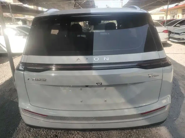 GAC Aion Y — Фото автомобиля 5
