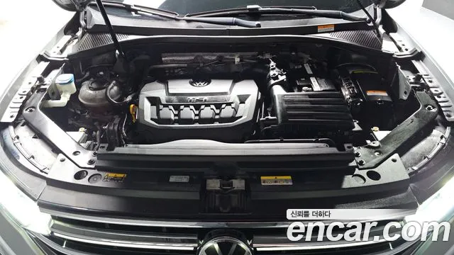 Volkswagen Tiguan — Фото автомобиля 6