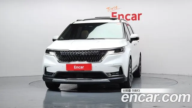 Kia Canival Carnival 4 поколение Бензин 9 мест Signature — Фото автомобиля 3