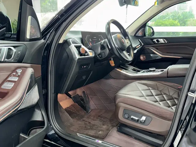 BMW X5 — Фото автомобиля 18