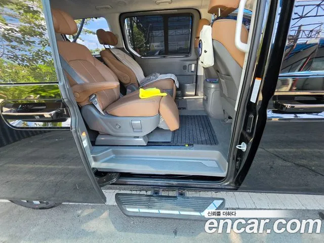 Hyundai Staria — Фото автомобиля 13