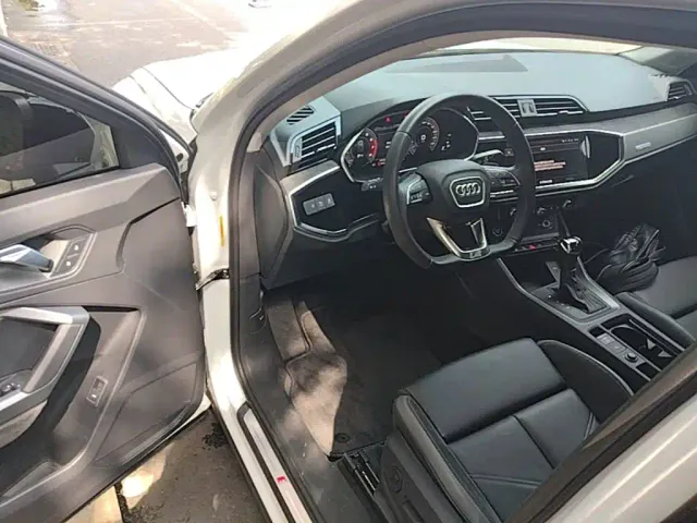 Audi Q3 Sportback — Фото автомобиля 15