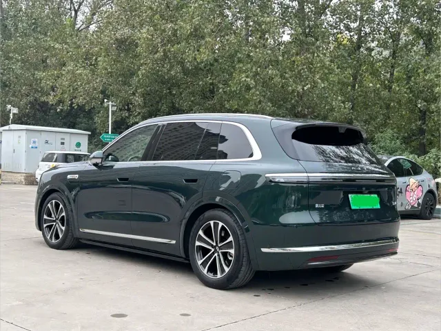 Aito M7 — Фото автомобиля 8