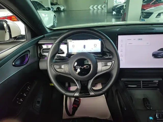 BYD Seal 06 — Фото автомобиля 10