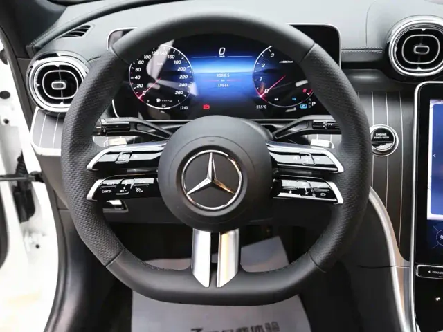 Mercedes-Benz C-Class — Фото автомобиля 15