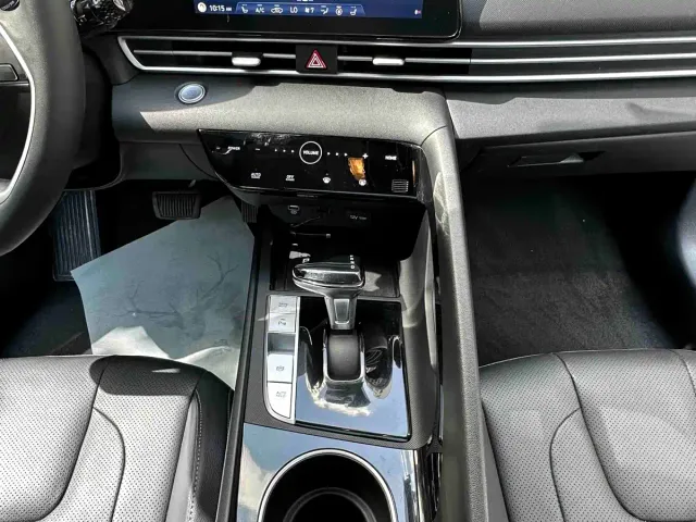 Hyundai Elantra — Фото автомобиля 25