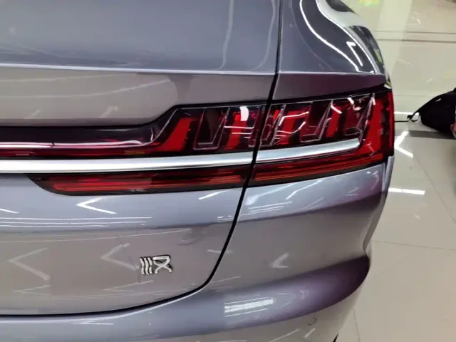 BYD Han — Фото автомобиля 7