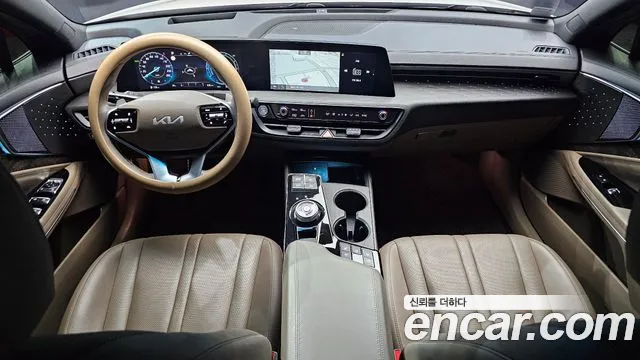Kia K8 Hybrid — Фото автомобиля 10