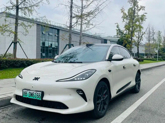 Фотография автомобиля — IM Motors LS6