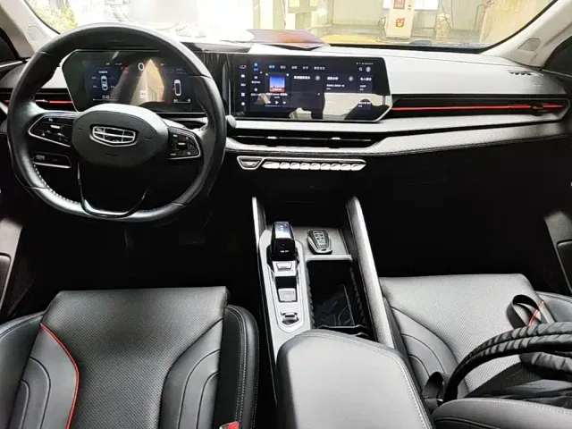 Geely Binrui — Фото автомобиля 9