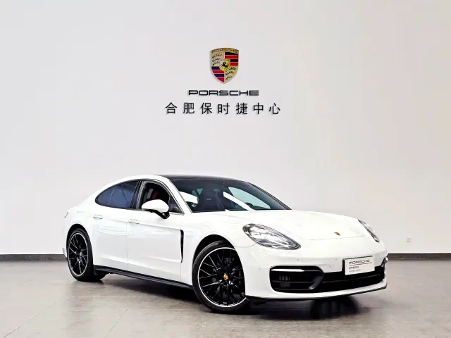 Porsche Panamera — Фото автомобиля 3