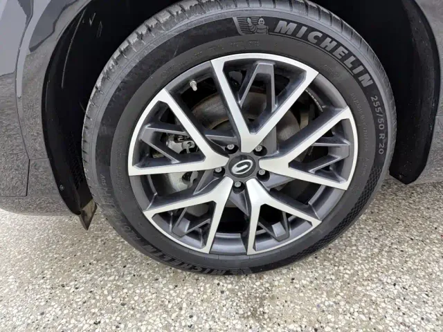 GAC Trumpchi GS8 — Фото автомобиля 16