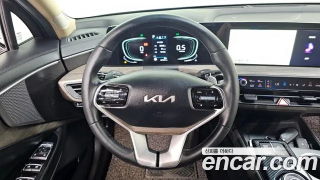 Kia K8 — Фото автомобиля 19