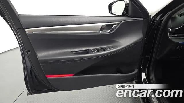 Hyundai Grandeur Новый Grandeur IG — Фото автомобиля 24