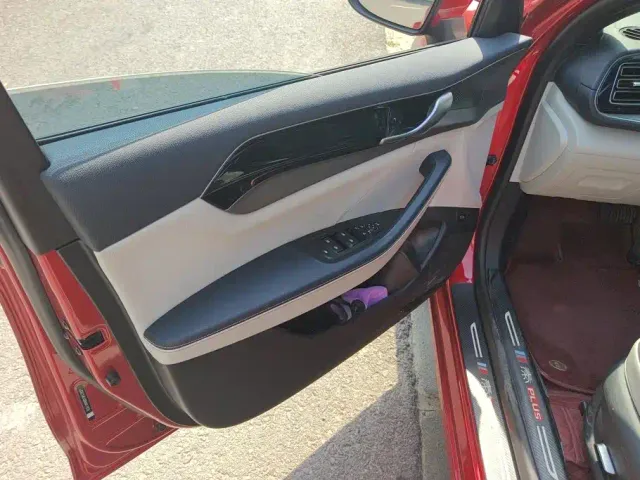 BYD Qin PLUS — Фото автомобиля 7