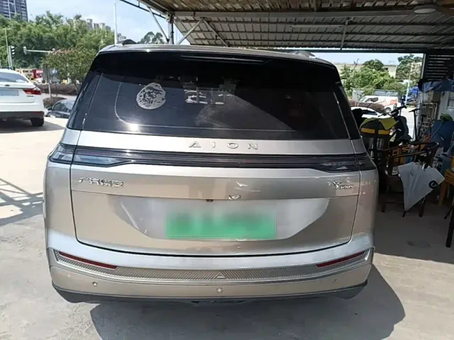 GAC Aion Y — Фото автомобиля 5