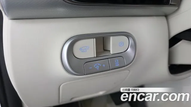 Genesis GV60 — Фото автомобиля 13