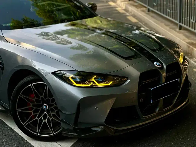 BMW M4 — Фото автомобиля 12