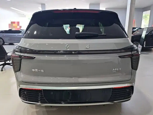 Hongqi HS3 — Фото автомобиля 5