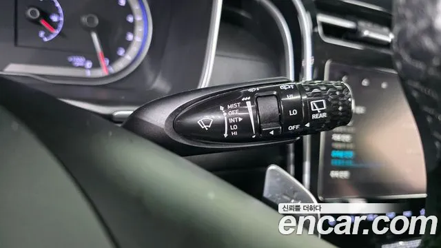 Hyundai Tucson Tucson (NX4) Бензин 1.6 турбо 2WD — Фото автомобиля 27