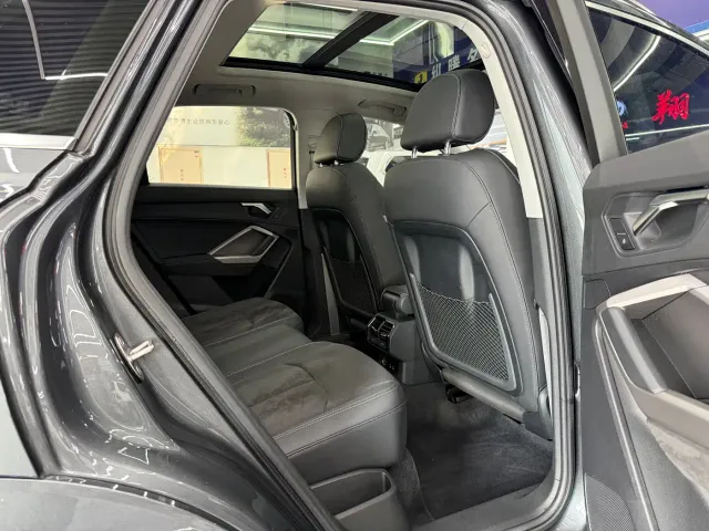Audi Q3 — Фото автомобиля 10